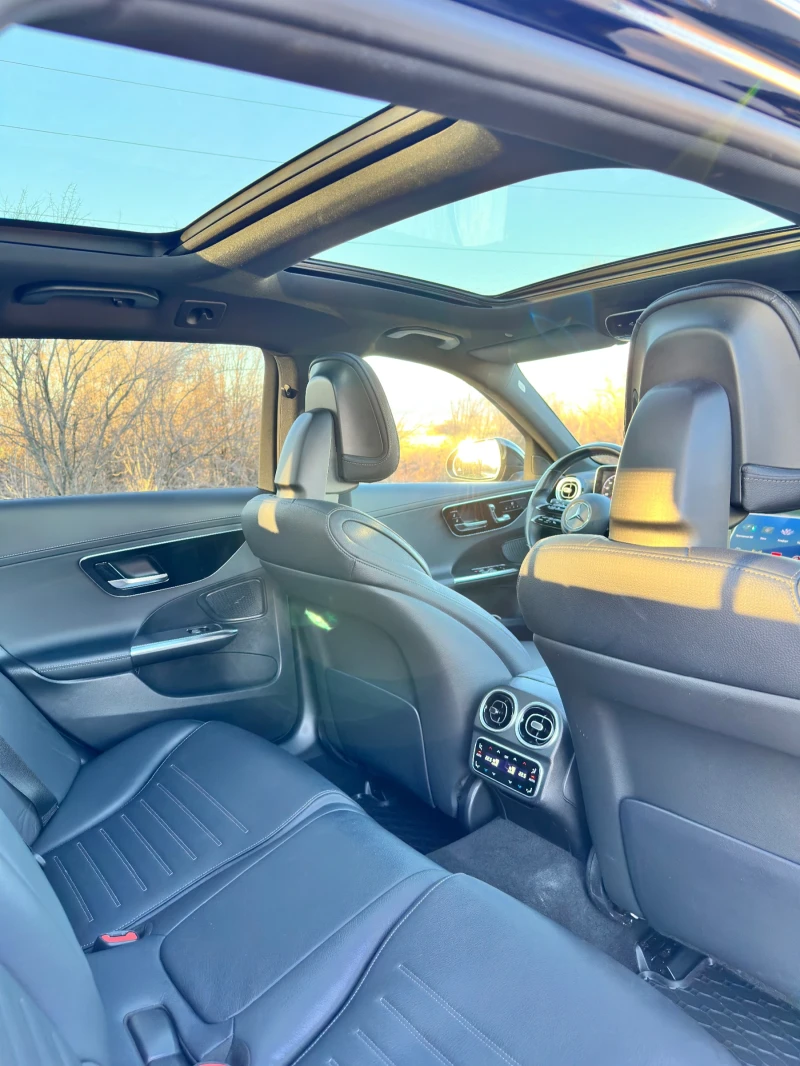 Mercedes-Benz C 220 * AMG ПАКЕТ* W206, снимка 14 - Автомобили и джипове - 52901997