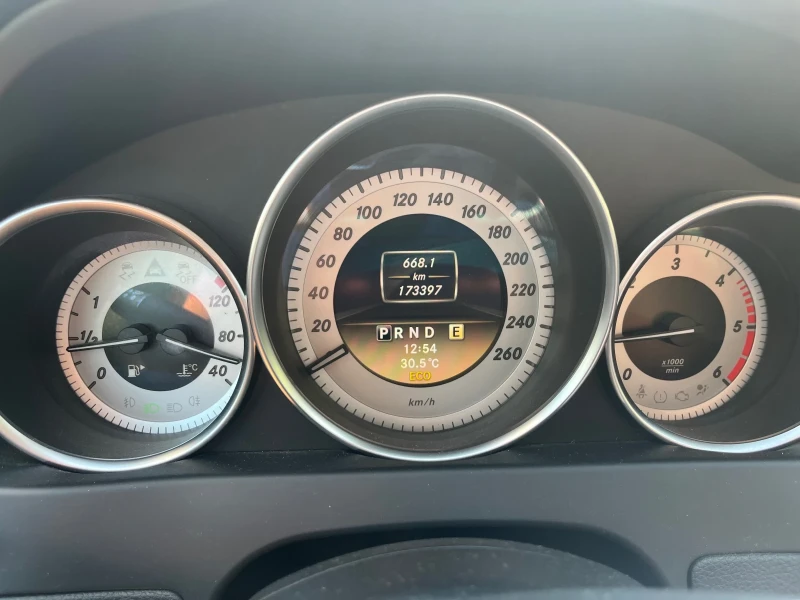 Mercedes-Benz C 220 Mercedes Benz w204 C220, снимка 7 - Автомобили и джипове - 51364995
