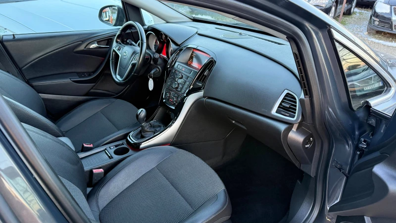 Opel Astra 1.6d FACELIFT COSMO EURO-6B, снимка 8 - Автомобили и джипове - 53047514