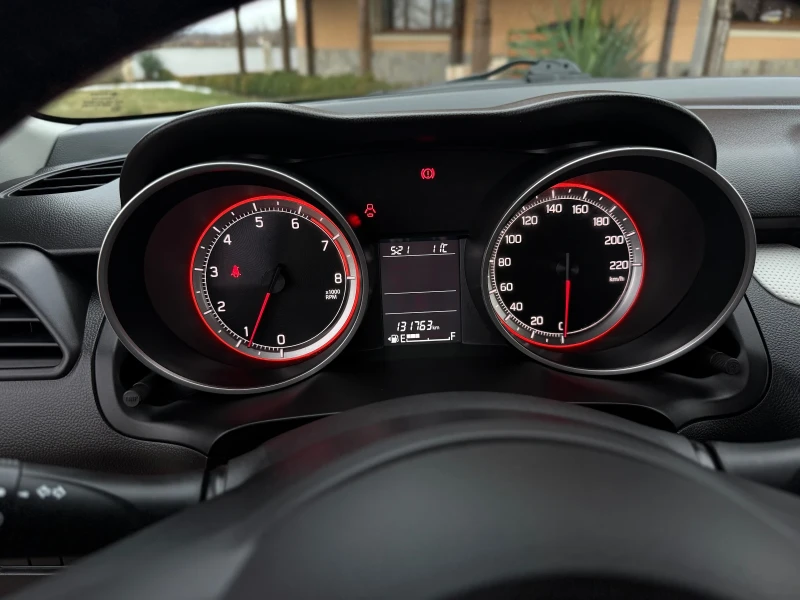 Suzuki Swift, снимка 11 - Автомобили и джипове - 53565453