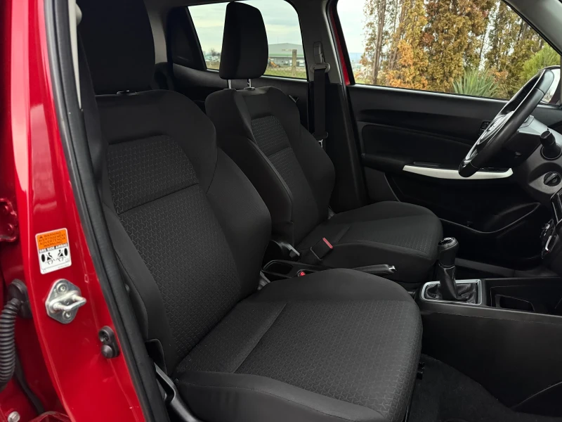 Suzuki Swift, снимка 13 - Автомобили и джипове - 53565453