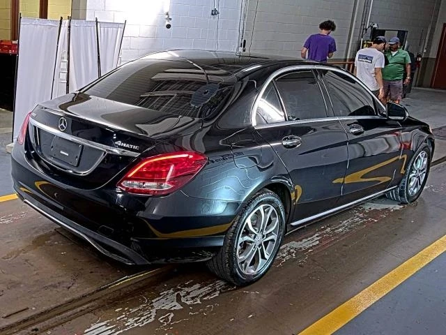 Mercedes-Benz C 300 МЪРТВА ТОЧКА/ПАНОРАМА/ПОДГРЕВ КРАЙНА ЦЕНА ДО БГ, снимка 3 - Автомобили и джипове - 47903149