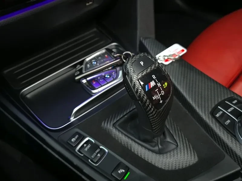 BMW 330  (F30) 330I M Sports Shadow, снимка 9 - Автомобили и джипове - 55123800