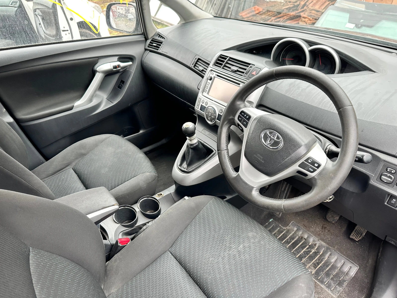 Toyota Verso На Часто Toyota Verso 2.0 D-4d 126к.с 2010г - изображение 5