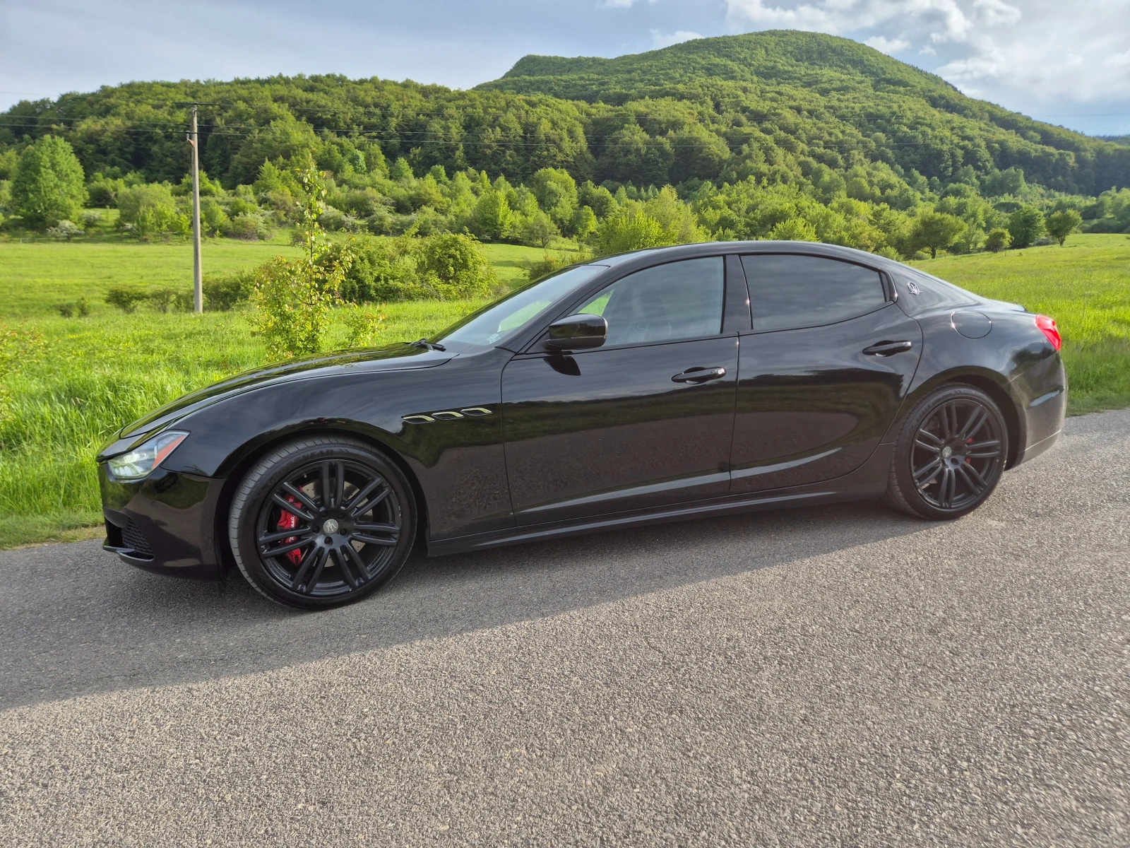 Maserati Ghibli SQ4 NERISSIMO EDITION ONE OF 450 - изображение 5