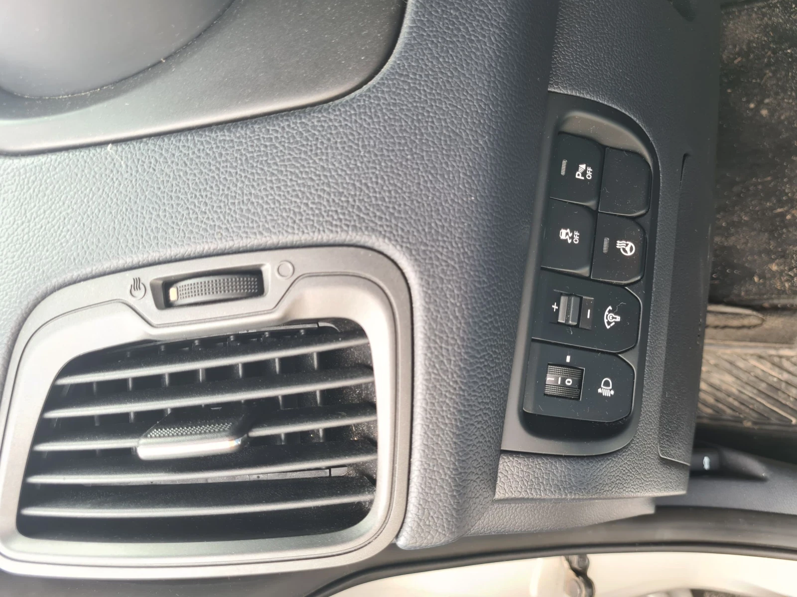 Kia Rio  - изображение 8