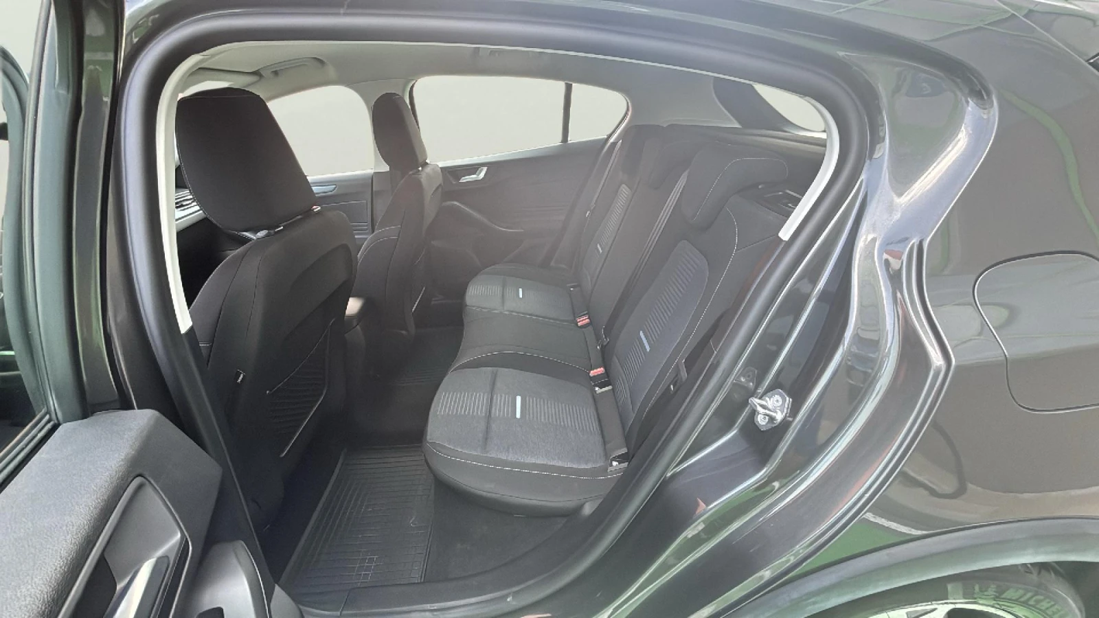 Ford Focus 1.25 Ecoboost - изображение 8