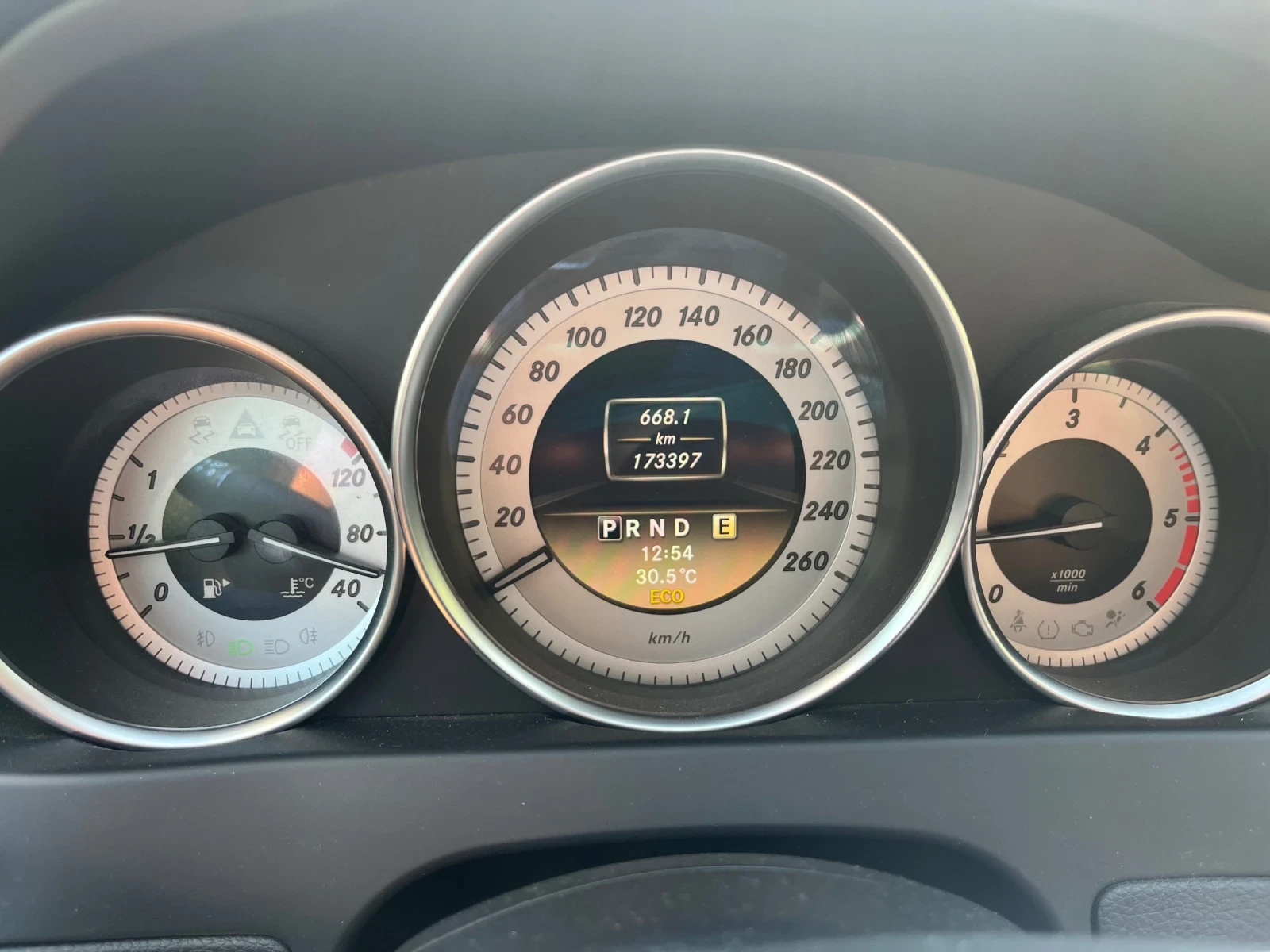 Mercedes-Benz C 220 Mercedes Benz w204 C220 - изображение 7