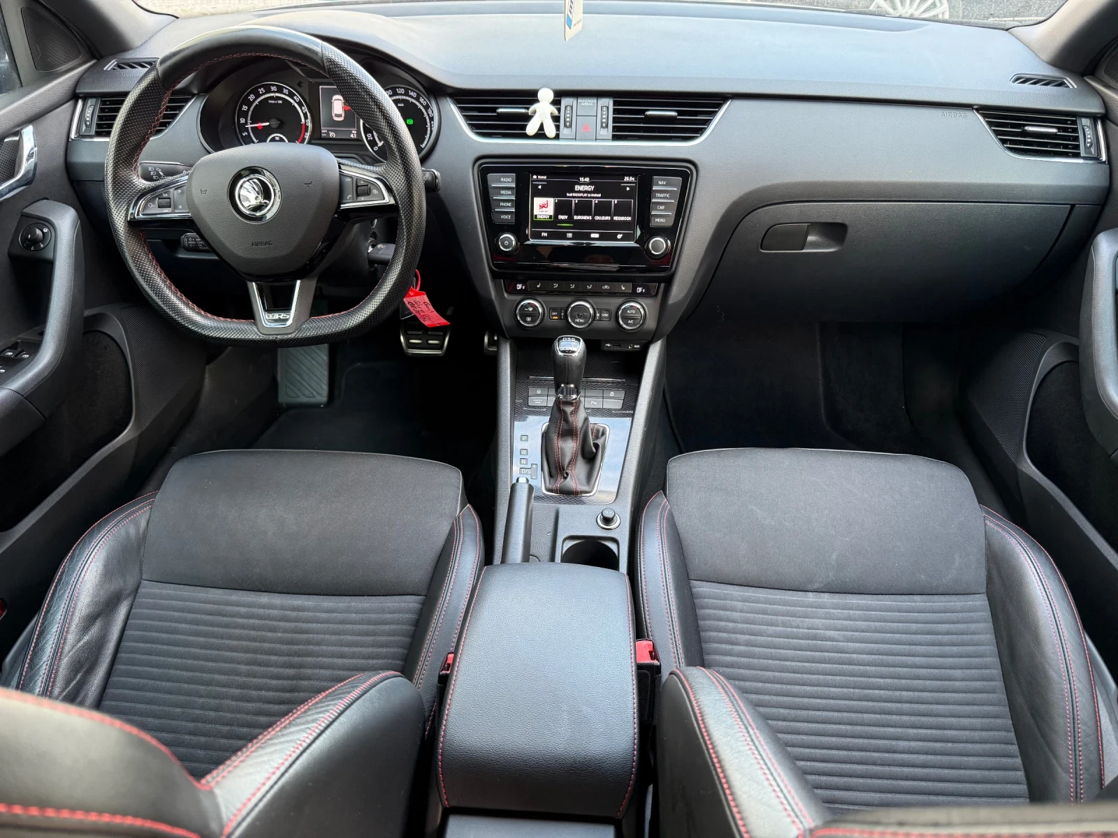 Skoda Octavia 2.0tdi VRS DSG NAVI XENON ДИСТРОНИК ШВЕЙЦАРИЯ - изображение 10