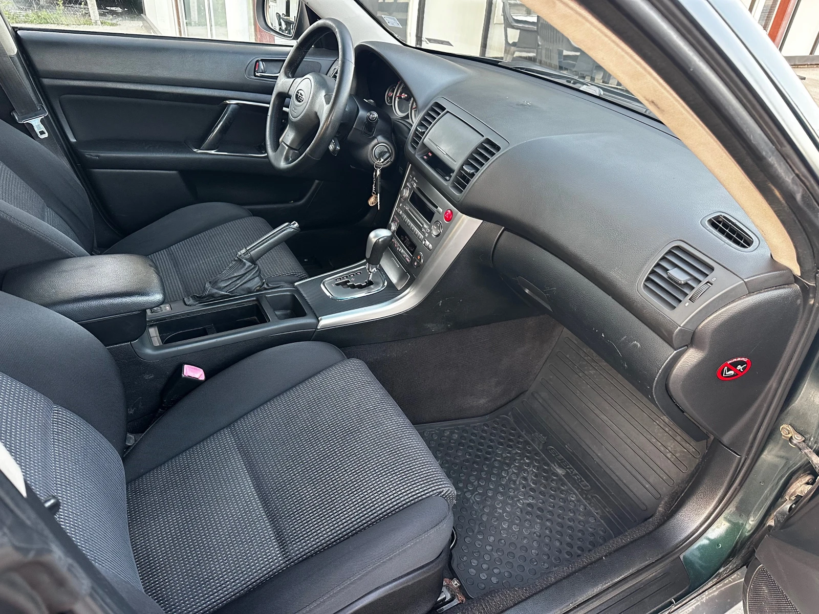 Subaru Outback 2.5i 4x4  | Mobile.bg   7