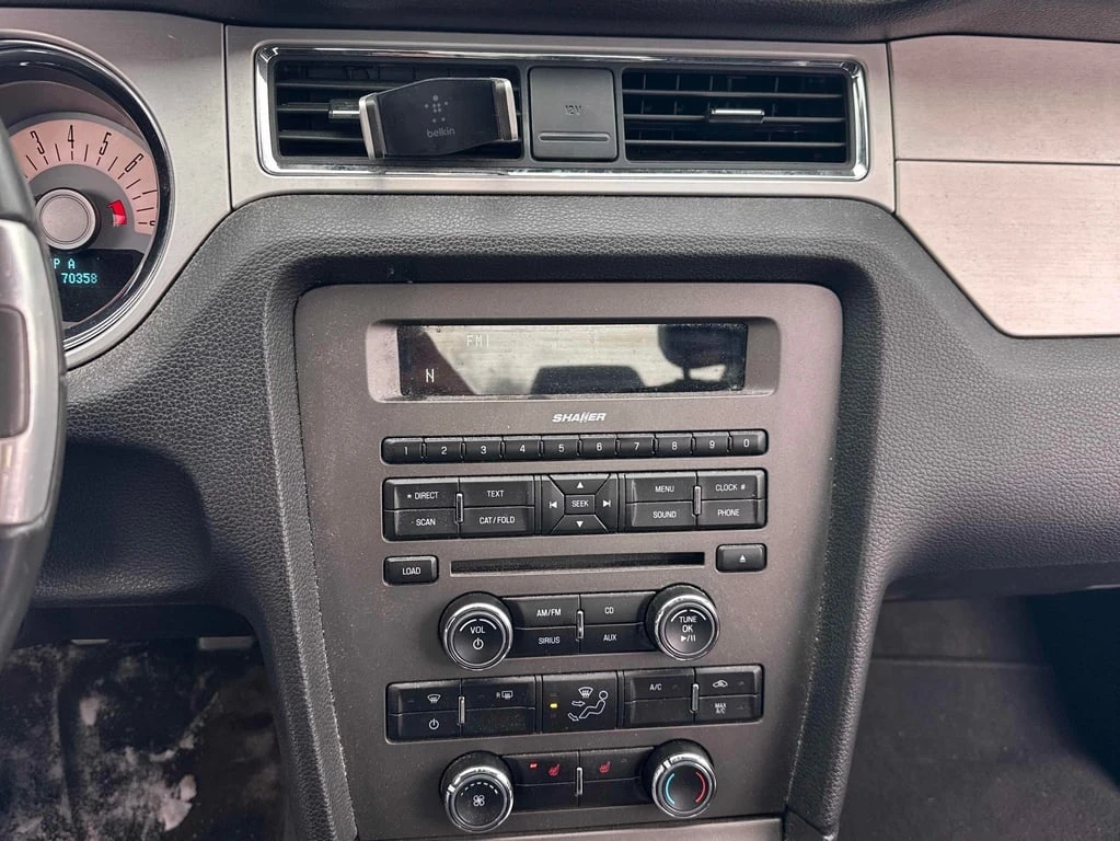 Ford Mustang * GT * CARFAX * ��� ������������ ������ | Mobile.bg � ����������� 9