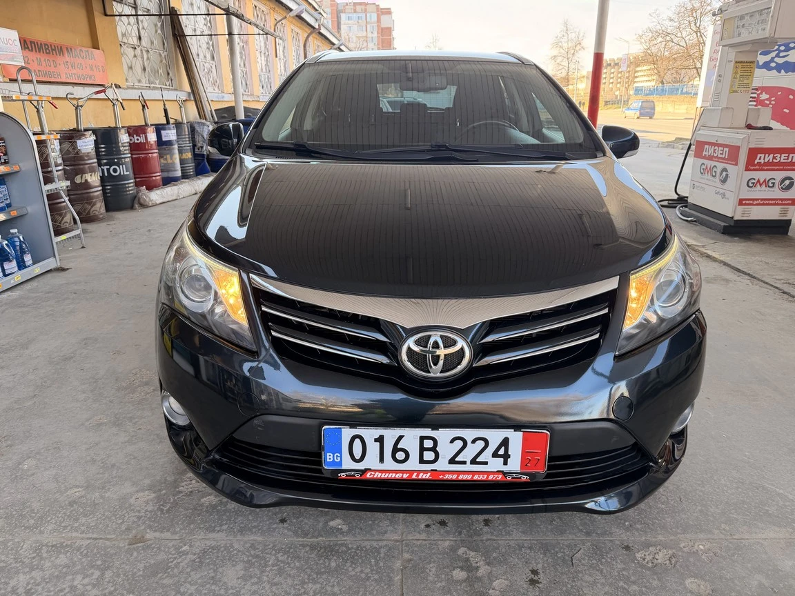 Toyota Avensis 2.0d4d 125ks NAVI FACE | Mobile.bg � ����������� 2