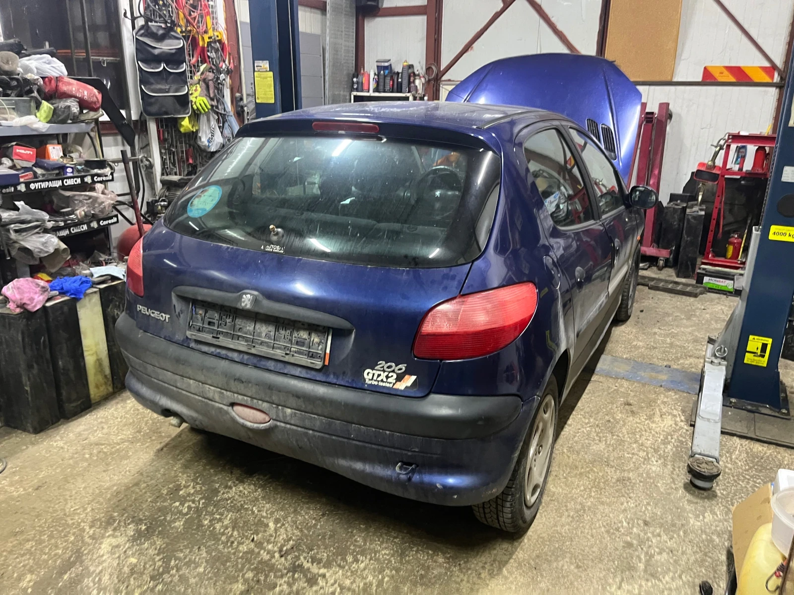 Peugeot 206 1.9, снимка 2 - Автомобили и джипове - 53806271