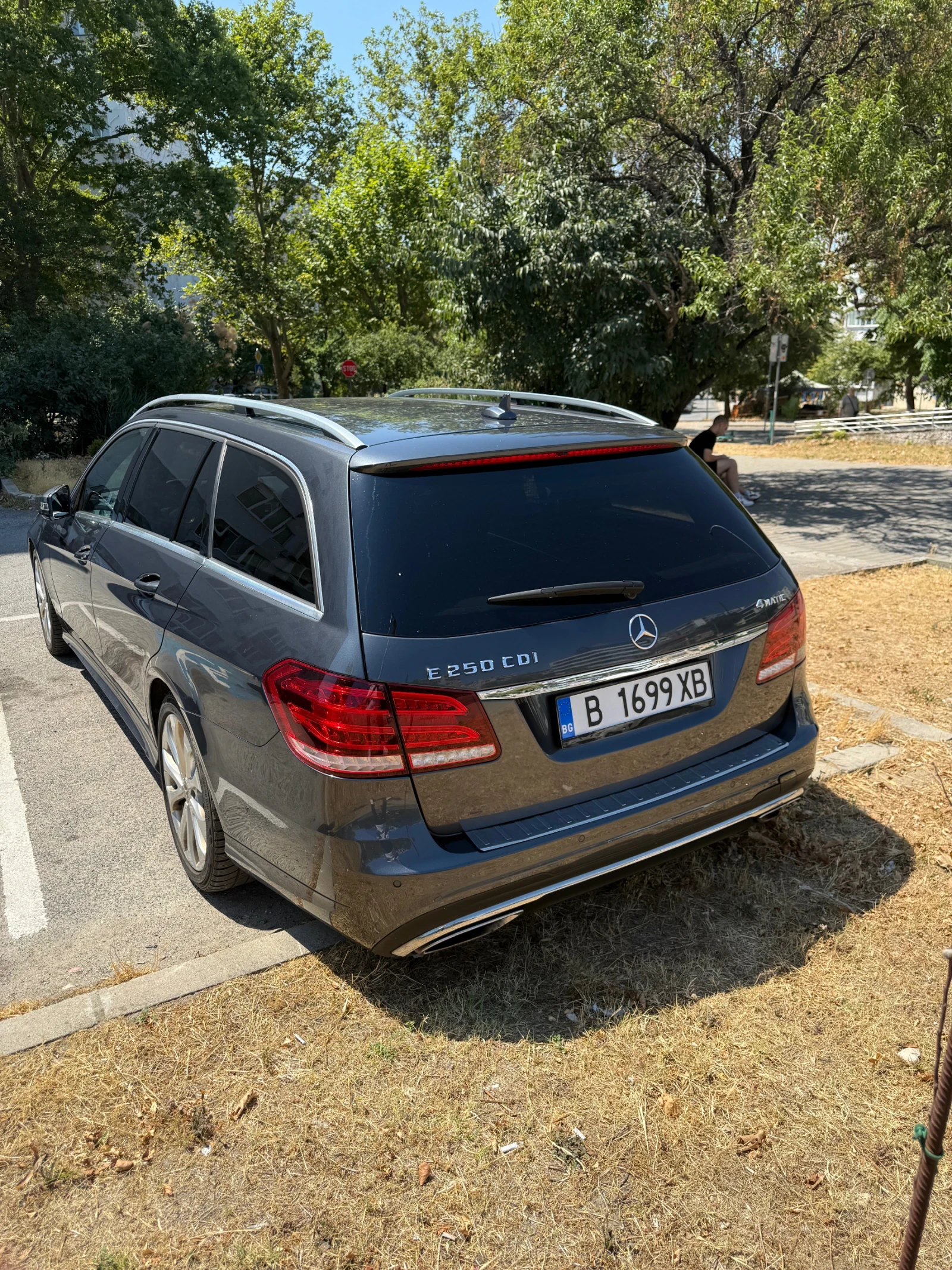 Mercedes-Benz E 250, снимка 4 - Автомобили и джипове - 54206427