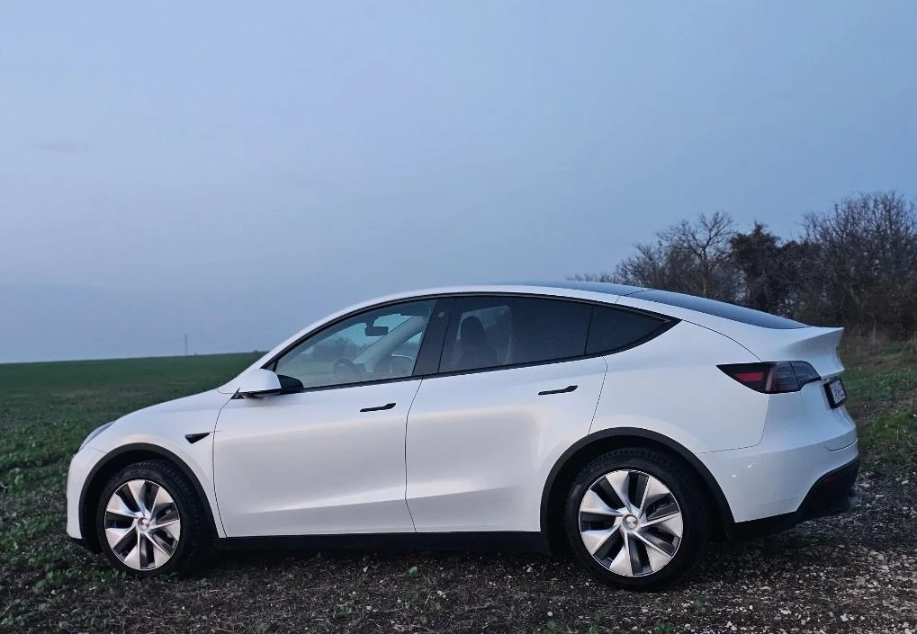Tesla Model Y 2023 LFP Батерия, снимка 3 - Автомобили и джипове - 54657004