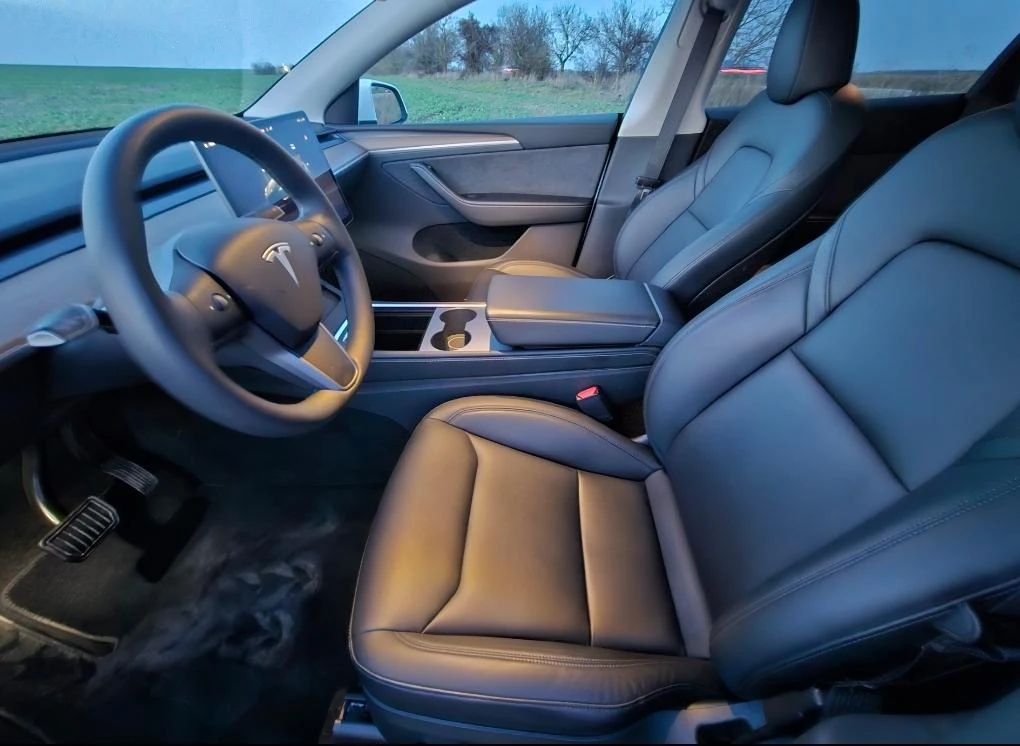 Tesla Model Y 2023 LFP Батерия, снимка 8 - Автомобили и джипове - 54657004