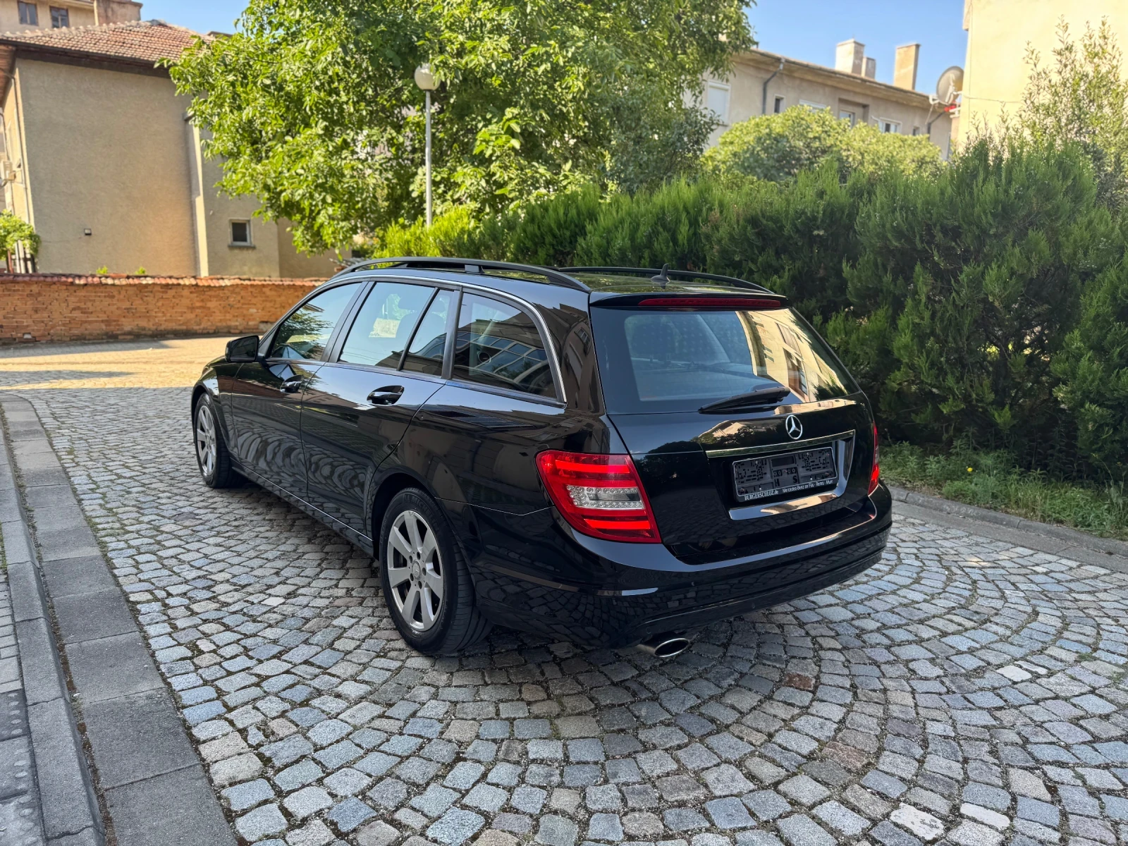 Mercedes-Benz C 220 CDI 1 собств., снимка 3 - Автомобили и джипове - 55226626
