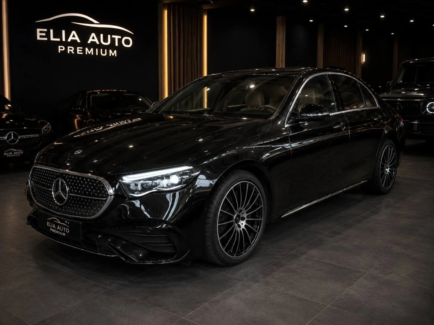 Mercedes-Benz E 220 D ������� ���� AMG LINE FACELIFT ������ 100% | Mobile.bg � ����������� 3