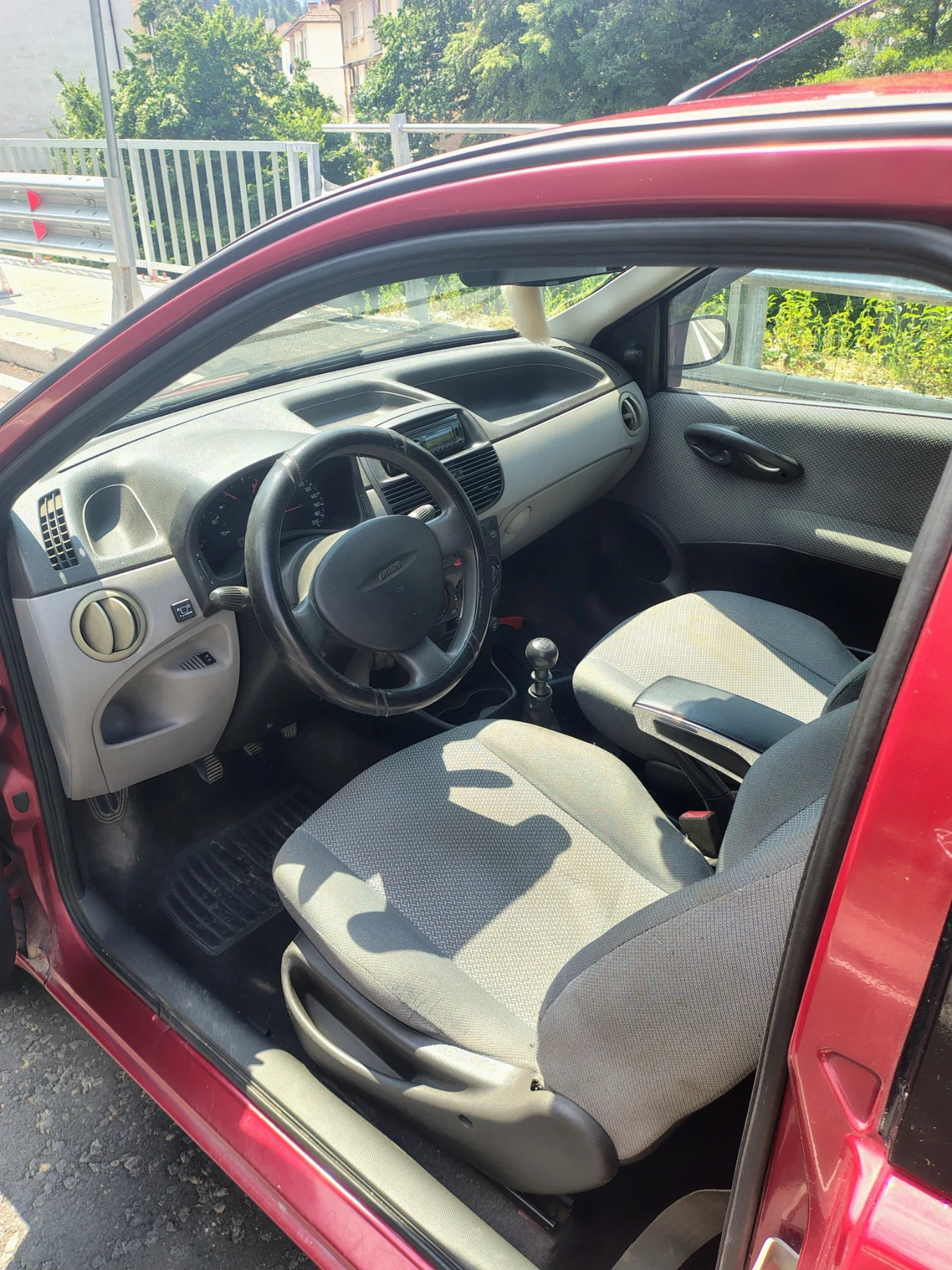 Fiat Punto 1.2, снимка 6 - Автомобили и джипове - 55346960