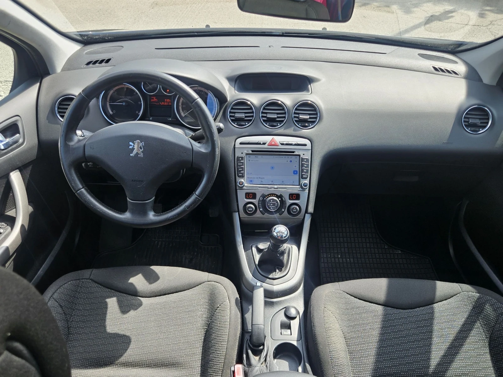 Peugeot 308 2.0 HDI* 136ps* Климатроник , снимка 8 - Автомобили и джипове - 55604687