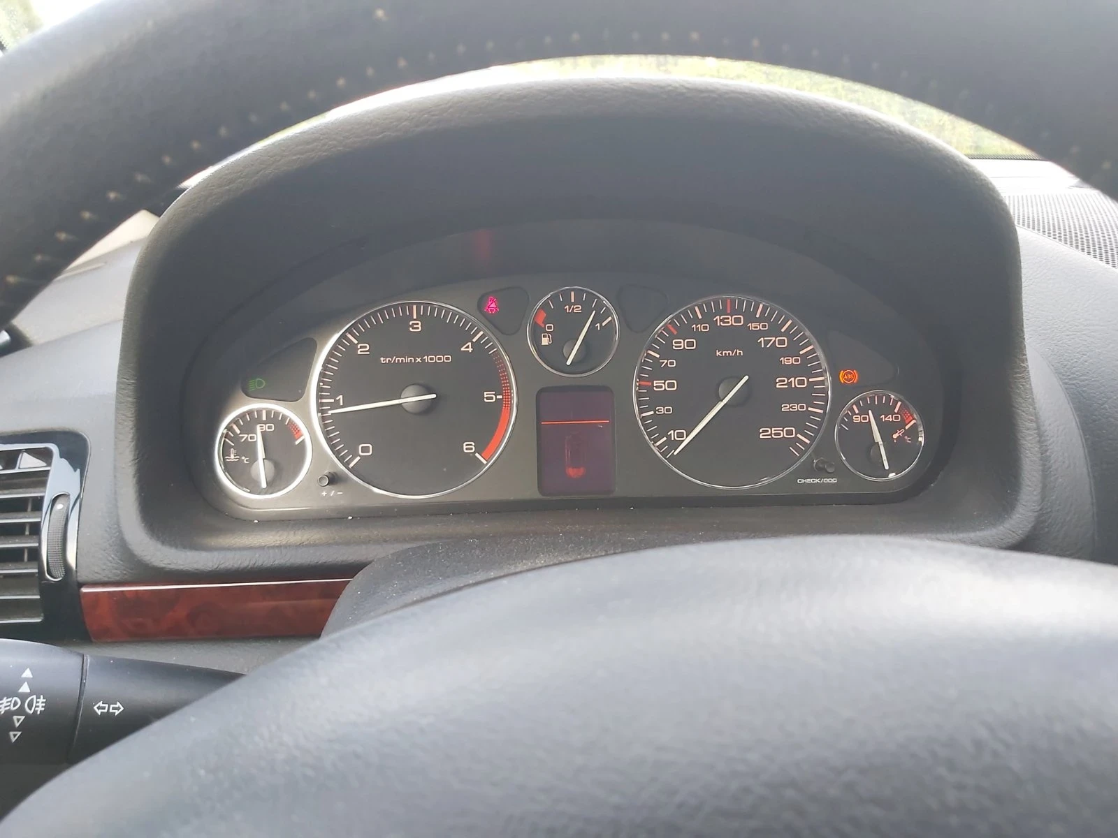 Peugeot 407 SW, снимка 13 - Автомобили и джипове - 55753514