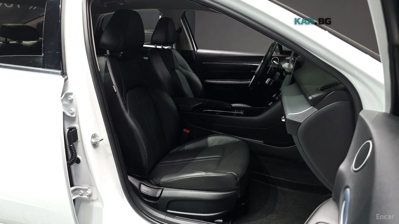 Hyundai Sonata 2.0* LPG* ПОДГРЕВ* ОБДУХВАНЕ* КАМЕРА* KEYLESS* , снимка 9 - Автомобили и джипове - 55823974