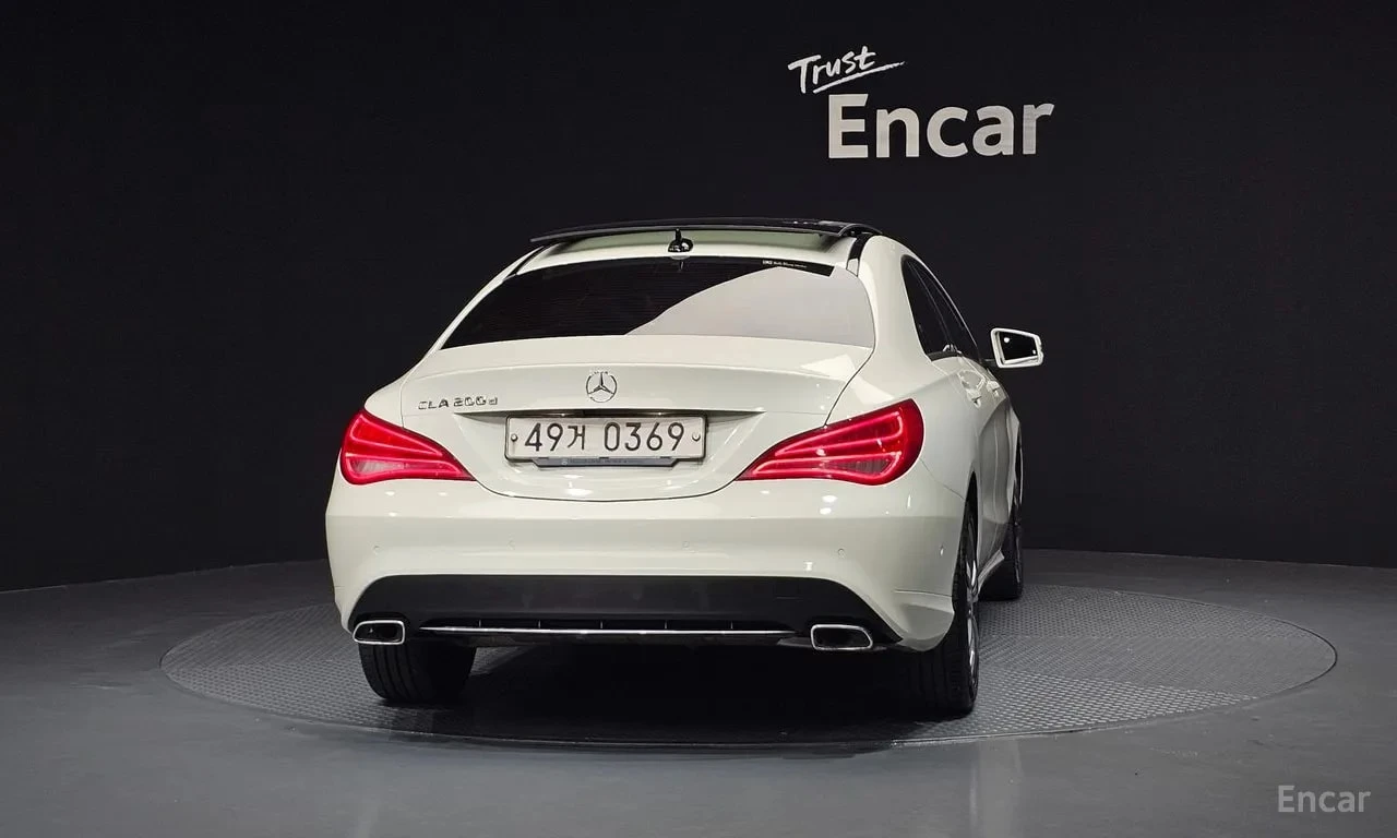 Mercedes-Benz CLA 200 * АВТОКРЕДИТ БЕЗ ПЪРВОНАЧАЛНА ВНОСКА, снимка 4 - Автомобили и джипове - 55950569