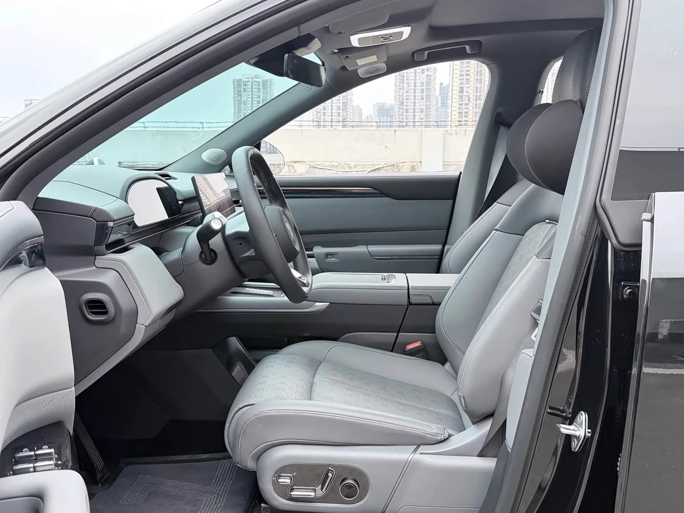 Zeekr 7X Intelligent Driving 100kwH autogeorge.com, снимка 11 - Автомобили и джипове - 56137600