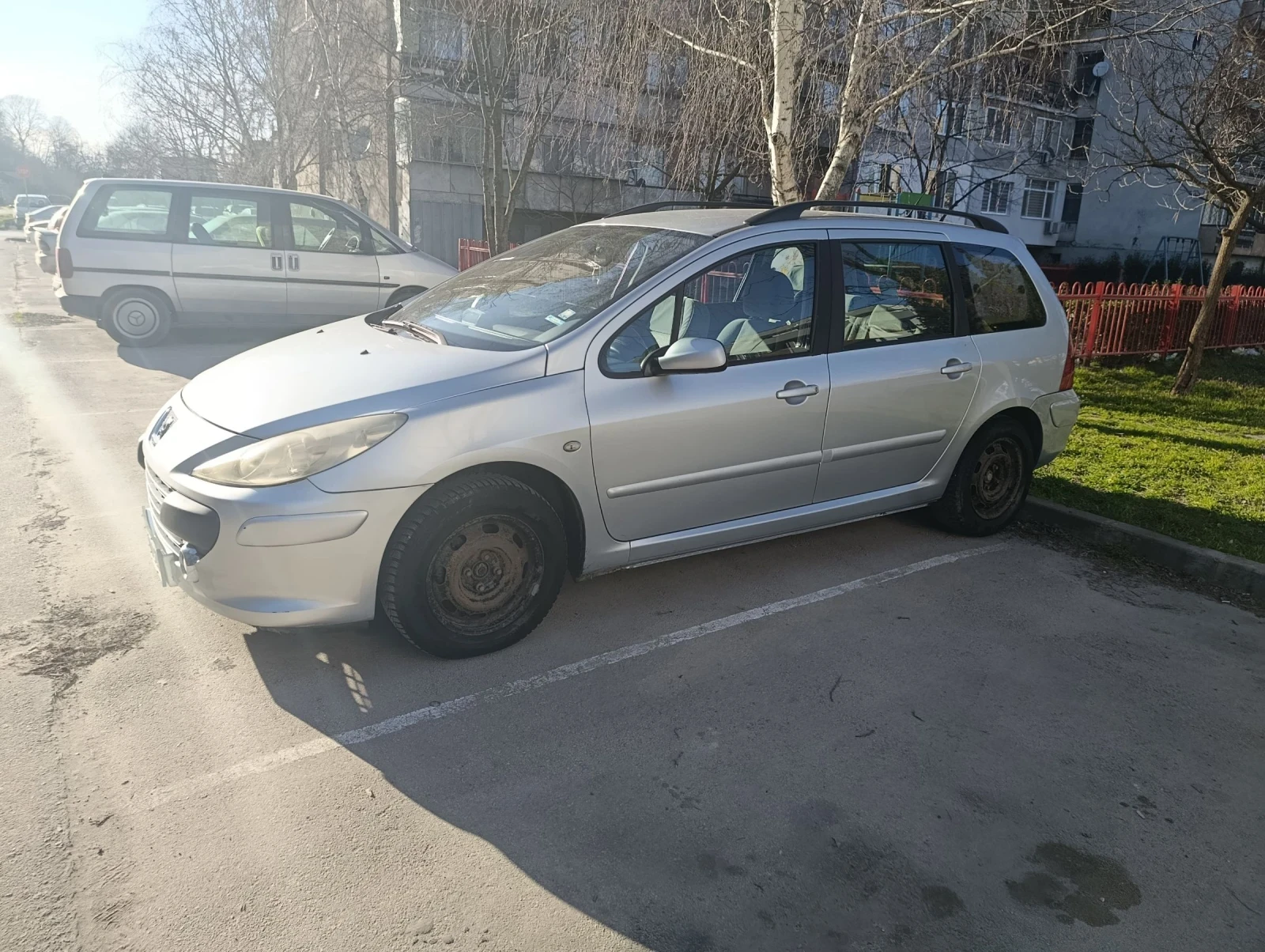Peugeot 307 Hdi, снимка 2 - Автомобили и джипове - 56232857