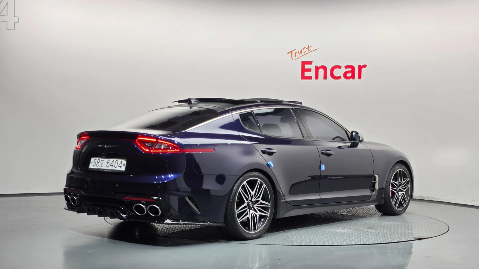 Kia Stinger 3.3 GT2 SPORT+ * ТУНИНГОВАНА* CARBON , снимка 2 - Автомобили и джипове - 56269268