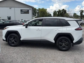 Toyota Rav4 * AWD * ПОДГРЕВ * 2 КЛЮЧА * BLIND SPOT * CARFAX * , снимка 8