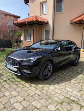 Infiniti Q30 Premium AWD DCT7, снимка 1