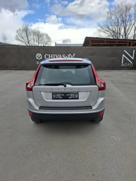 Volvo XC60 2.4D 185к.с 4X4 АВТОМАТИК , снимка 4