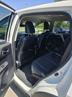 Toyota Rav4 2.2 D4D 150к.с., снимка 9