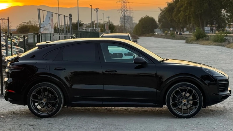 Porsche Cayenne Coupe= 3.0 V6= GT Package= Carbon Pack= , снимка 4 - Автомобили и джипове - 47727642