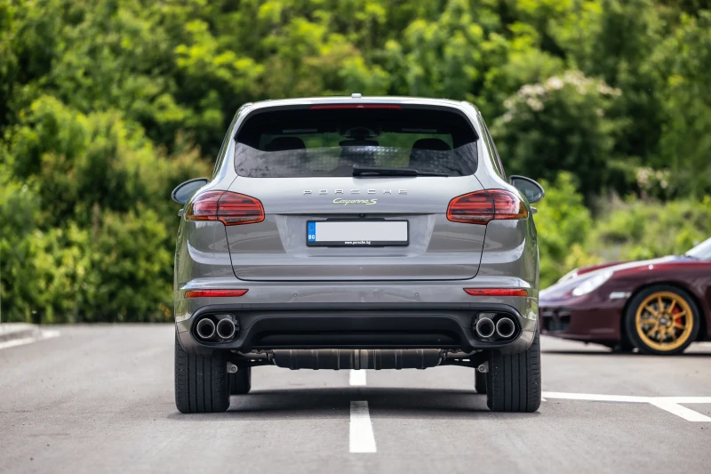 Porsche Cayenne S e-hybrid , снимка 3 - Автомобили и джипове - 50478110