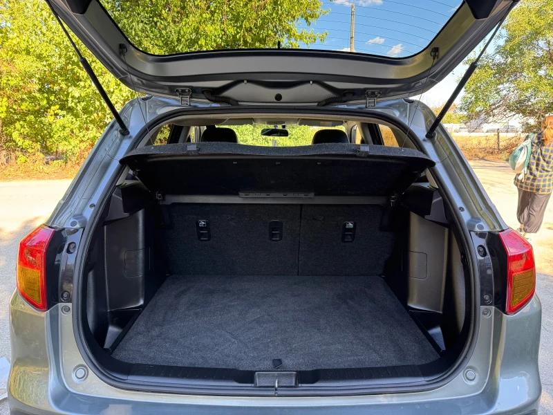 Suzuki Vitara 1.6D.4x4.НАВИ.КАМ.ДИСТРОНИК.ЛЕД.2-КЛЮЧА.КОЖА.6-СК., снимка 11 - Автомобили и джипове - 51775883