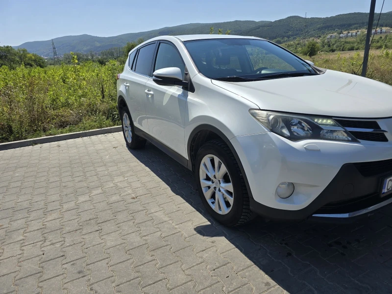 Toyota Rav4 2.2 D4D 150к.с., снимка 4 - Автомобили и джипове - 52352626