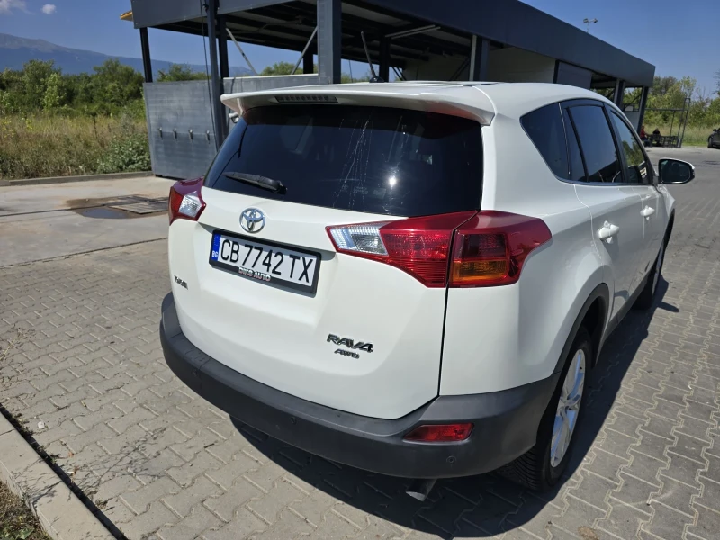 Toyota Rav4 2.2 D4D 150к.с., снимка 7 - Автомобили и джипове - 52352626