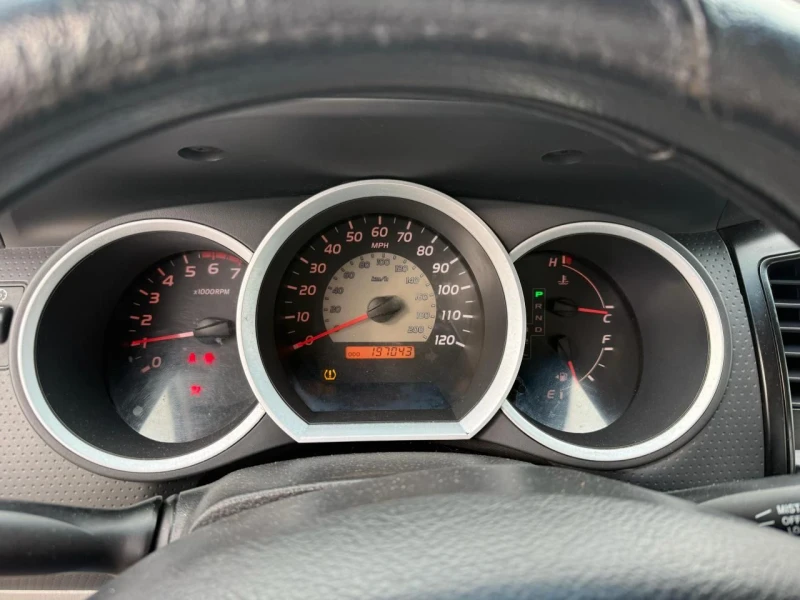 Jeep Grand cherokee, снимка 9 - Автомобили и джипове - 53031040