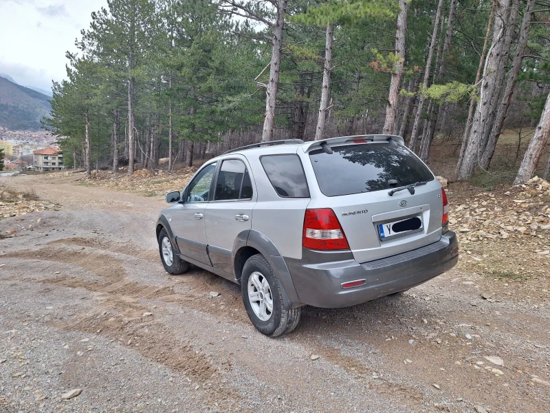 Kia Sorento, снимка 3 - Автомобили и джипове - 53064251