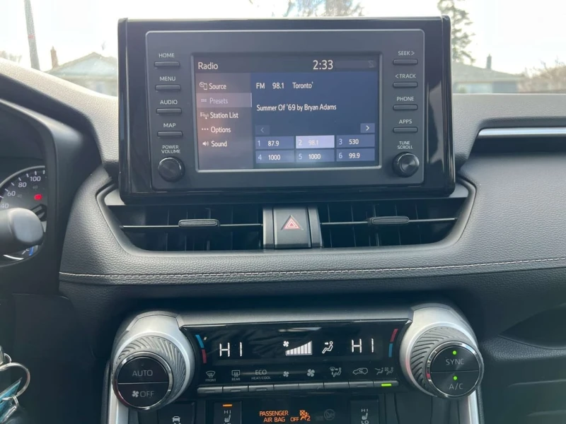 Toyota Rav4 * LE AWD Hybrid (Canada) * CARFAX * , снимка 14 - Автомобили и джипове - 53165316