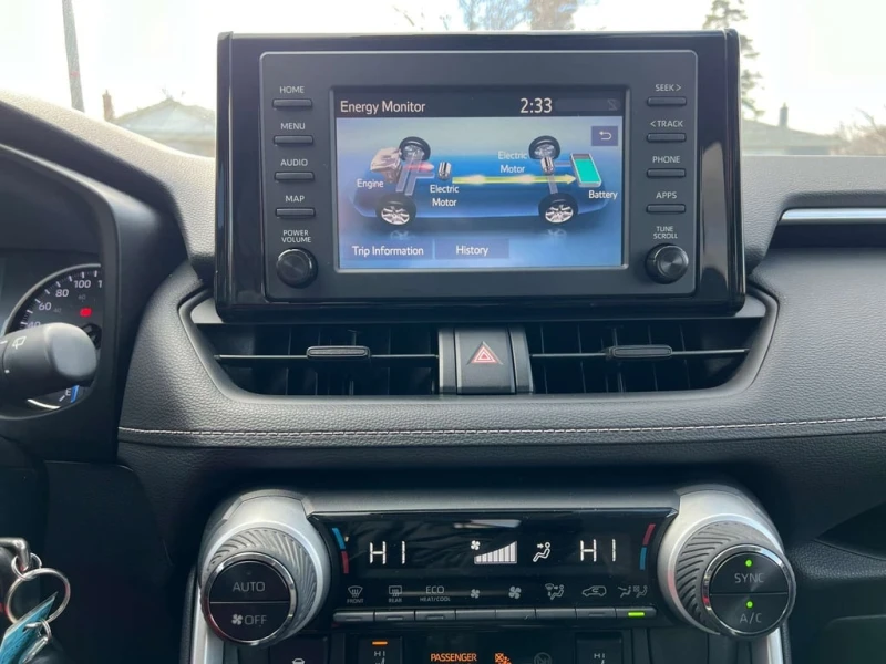 Toyota Rav4 * LE AWD Hybrid (Canada) * CARFAX * , снимка 16 - Автомобили и джипове - 53165316