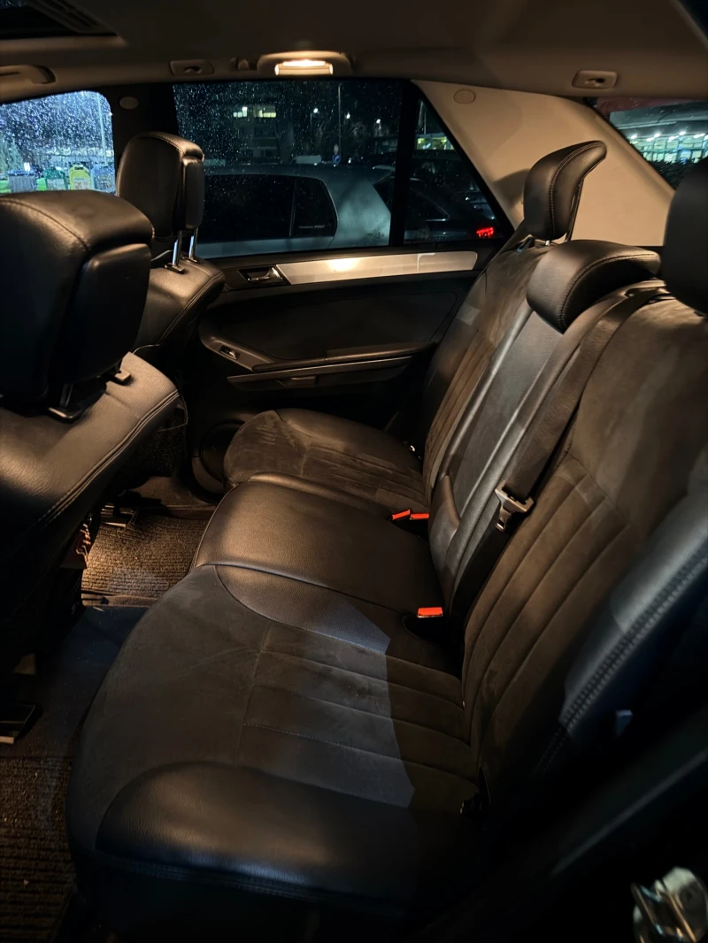 Mercedes-Benz ML 420 Колата разполага с всички екстри може и бартер , снимка 5 - Автомобили и джипове - 53287883