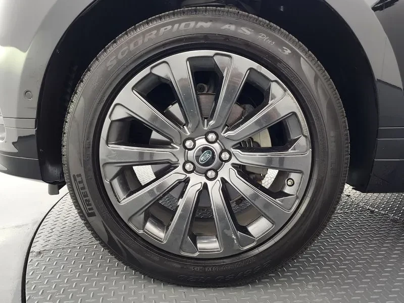 Land Rover Range Rover Velar 2.0 D240 R-DYNAMIC, снимка 5 - Автомобили и джипове - 55705682