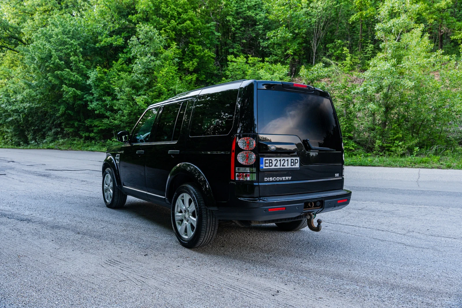 Land Rover Discovery 4  3.0 TDV6  - изображение 4