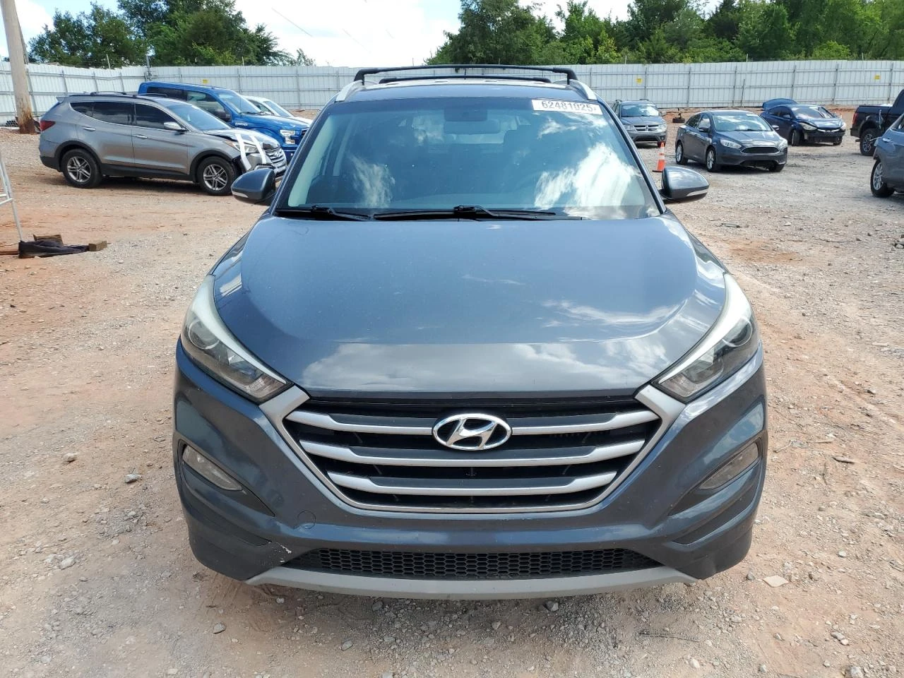 Hyundai Tucson LIMITED ECOFWD - изображение 2
