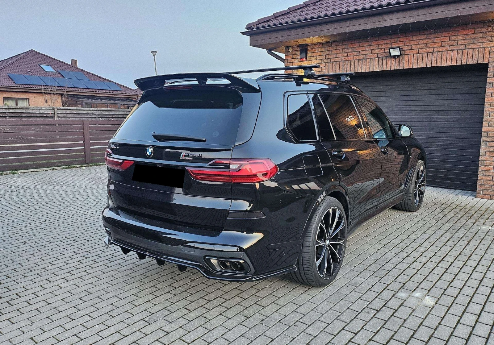 BMW X7 50i xDrive - изображение 2