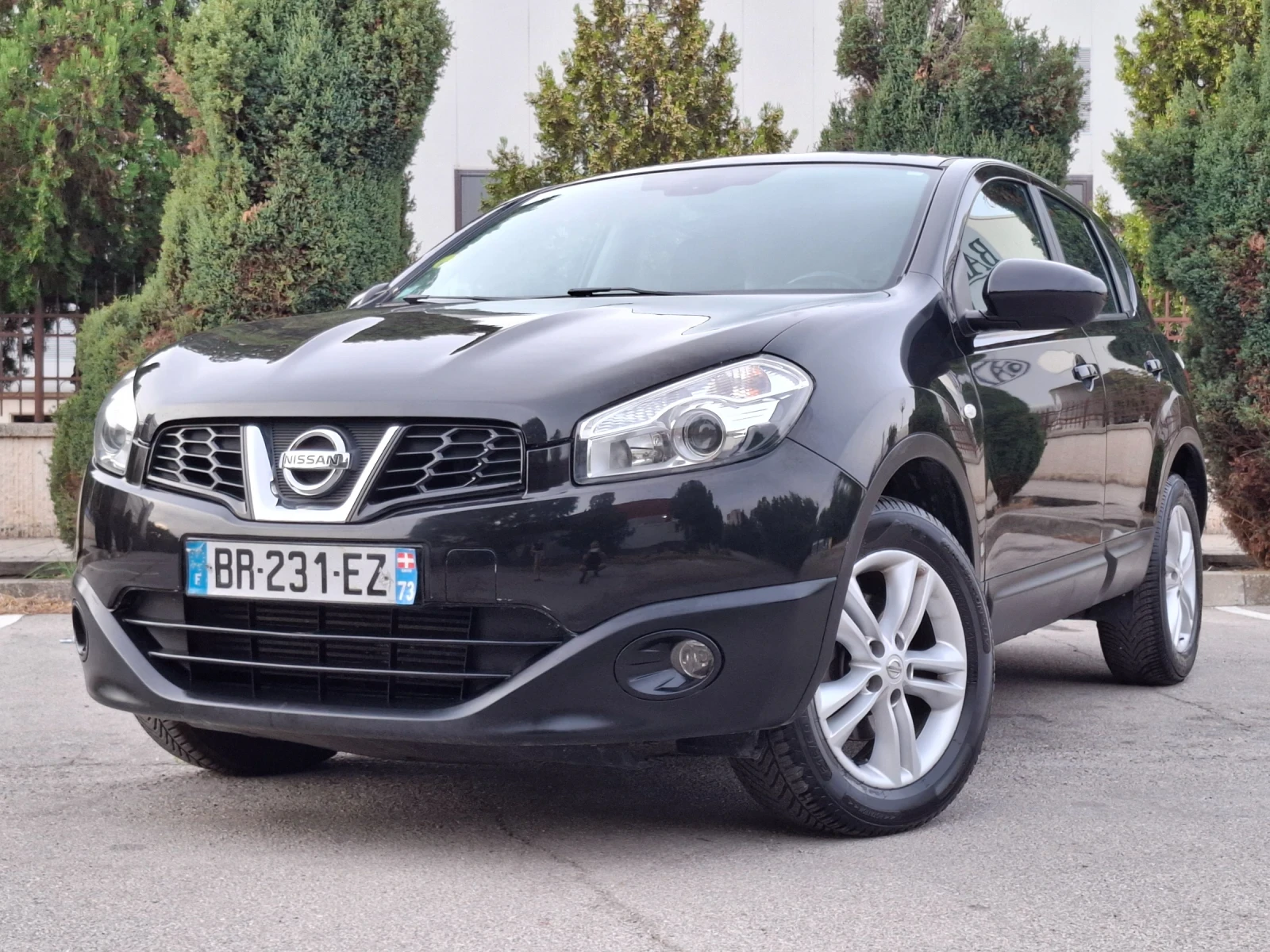 Nissan Qashqai 1.5dCi 105hp *  * EURO 5 *  *  | Mobile.bg   1