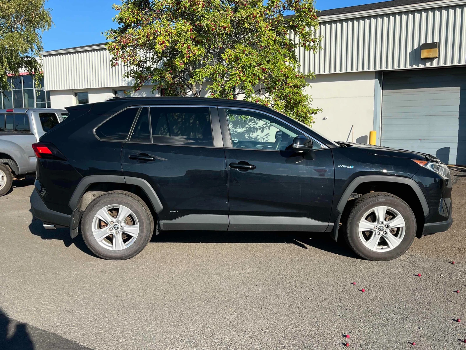 Toyota Rav4 XLE * CARFAX* АВТОФИНАНСИРАНЕ*  - изображение 3